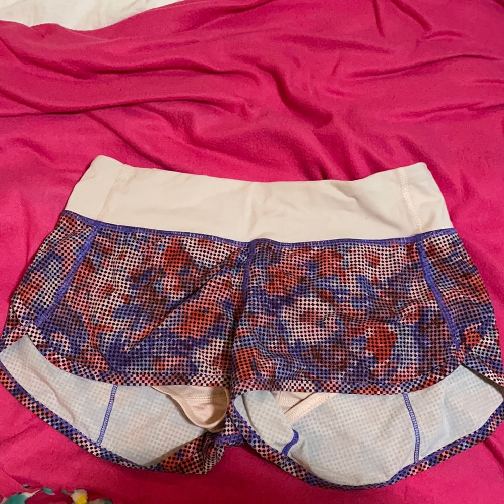 LULULEMON RUNNING SHORTS